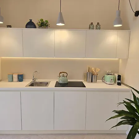 Boutique Domus 트로페아